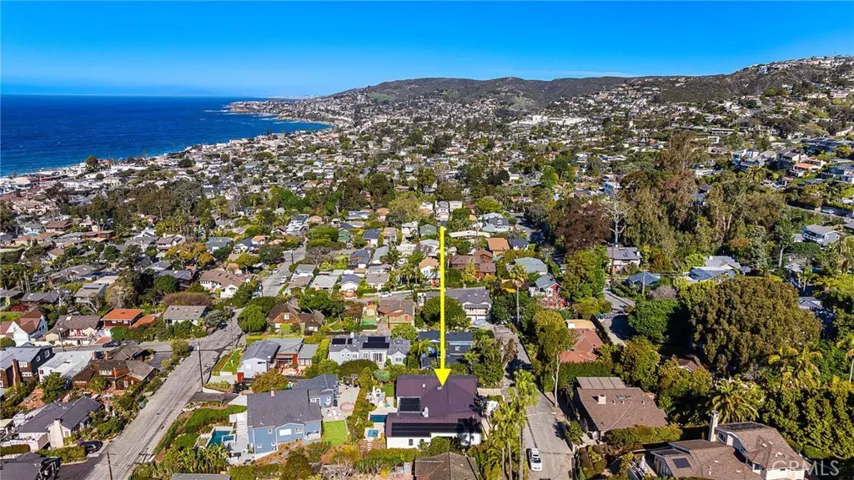 570 Center Street, Laguna Beach, California 92651