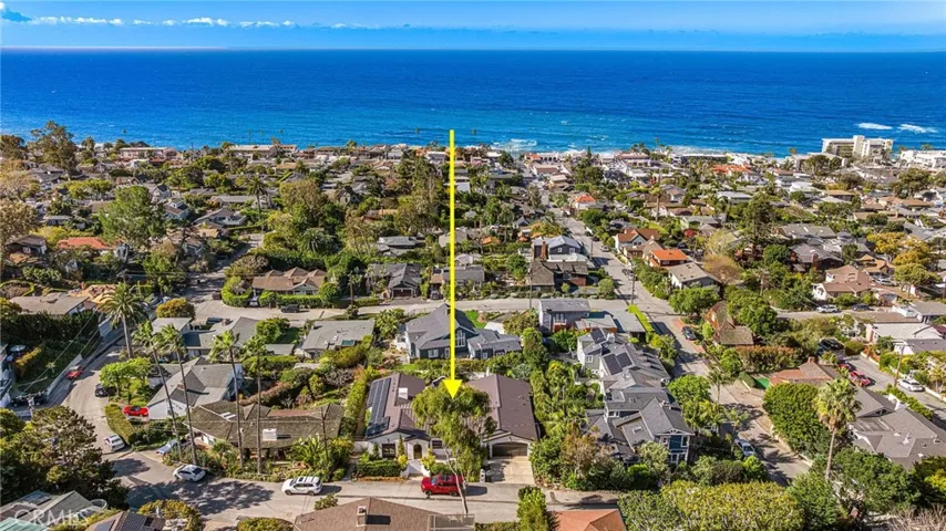 570 Center Street, Laguna Beach, California 92651