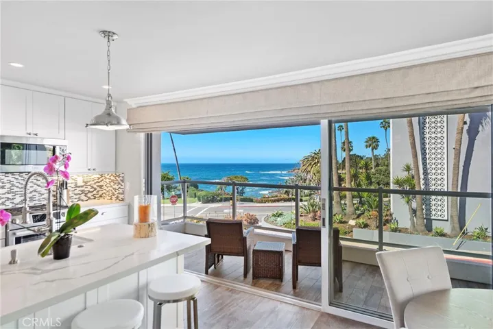 Gorgeous ocean views from every seat in the house!