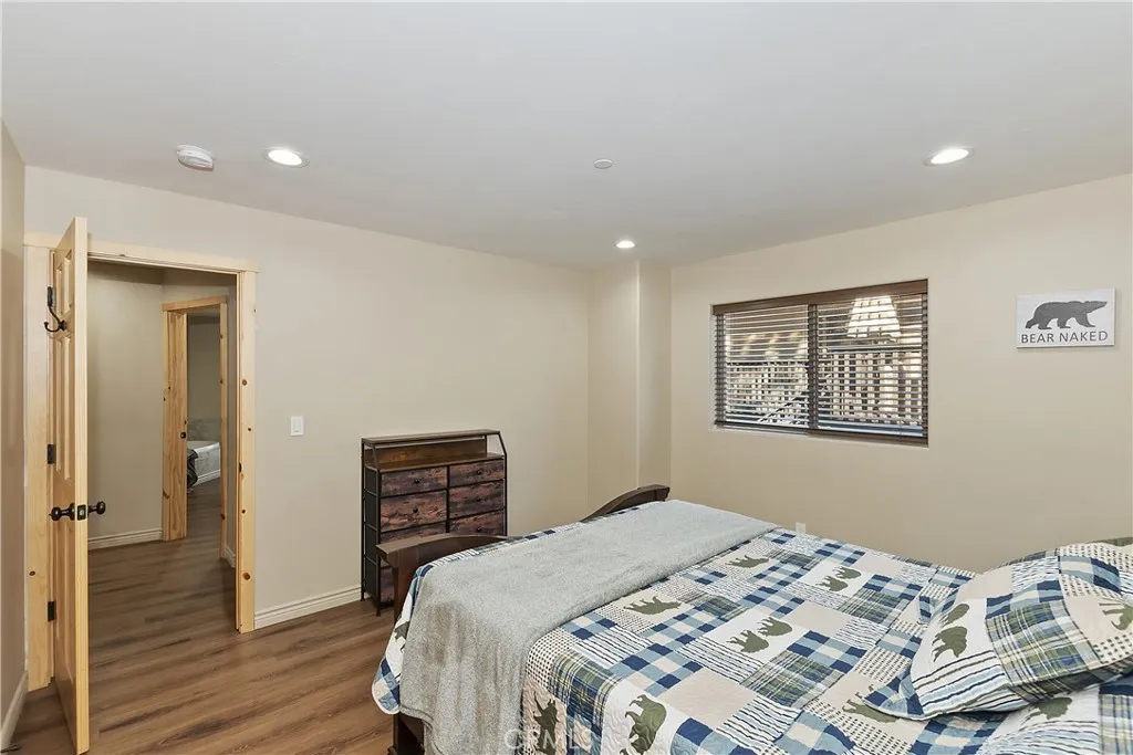 321 Hilltop, Big Bear City, California 92314 home-pic-30