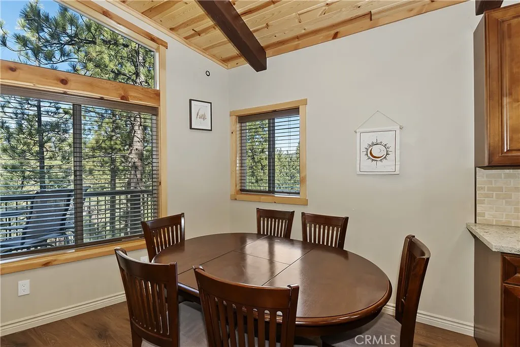 321 Hilltop, Big Bear City, California 92314 home-pic-9