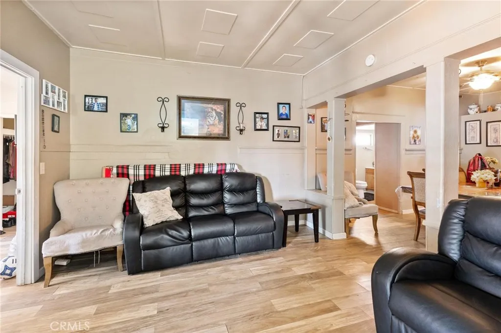 207 E 5th Street, Beaumont, California 92223 home-pic-7