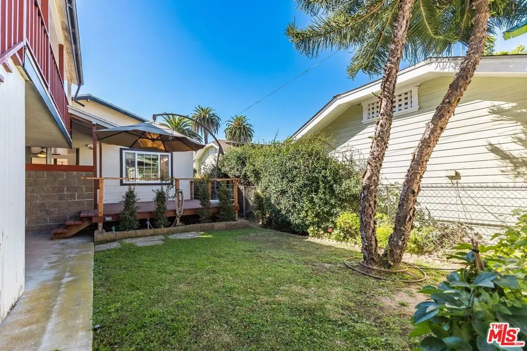 Shared Back Yard
