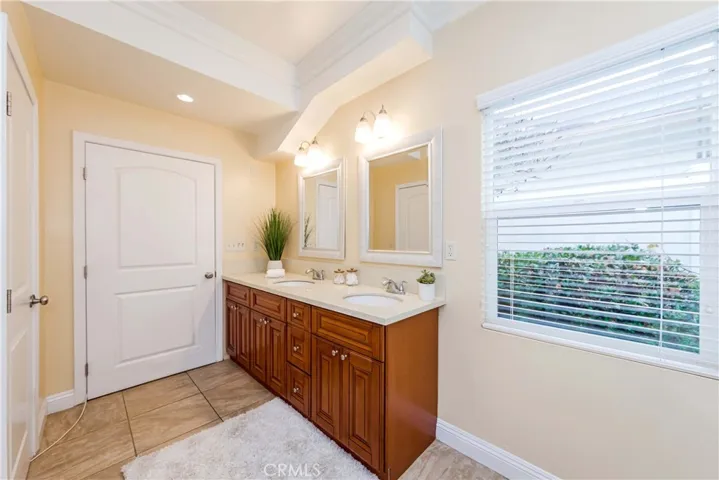 28704 Covecrest Drive, Rancho Palos Verdes, California 90275