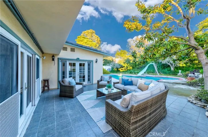 28704 Covecrest Drive, Rancho Palos Verdes, California 90275
