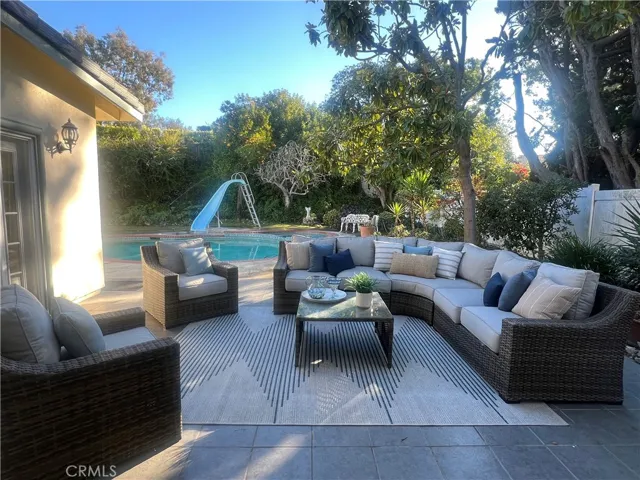 28704 Covecrest Drive, Rancho Palos Verdes, California 90275
