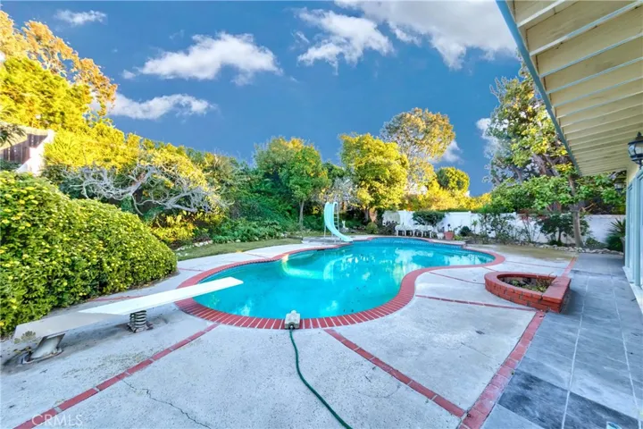 28704 Covecrest Drive, Rancho Palos Verdes, California 90275