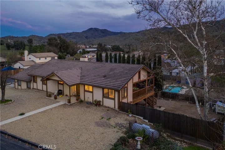 2336 Wood Duck Lane, Paso Robles, California 93446