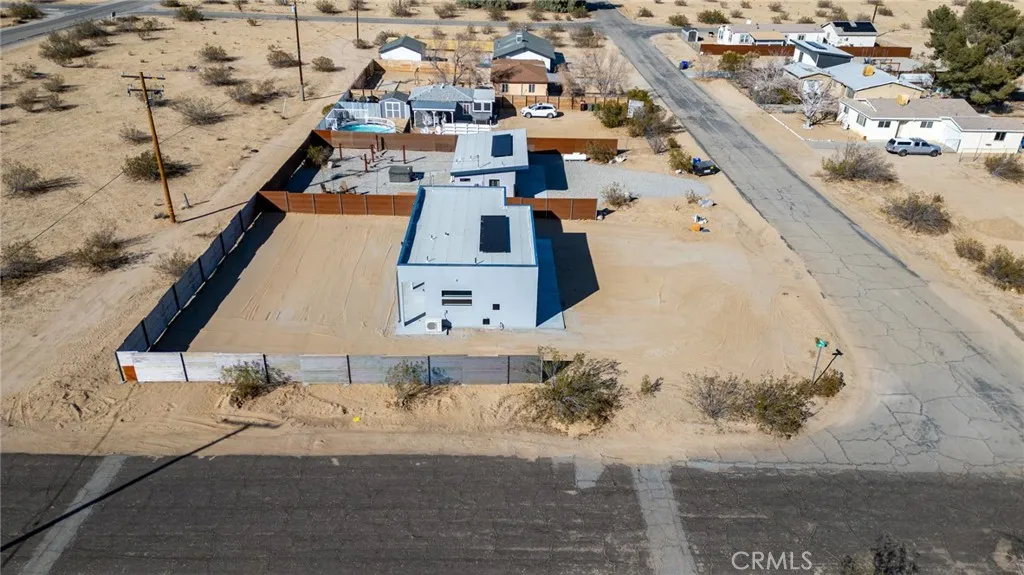 5090 1st Street E, Joshua Tree, California 92252 home-pic-31