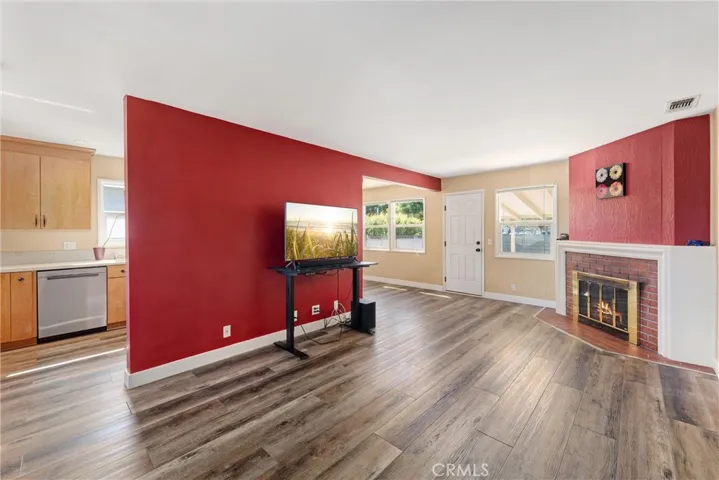 1060 W Arbor Way, Orange, California 92868