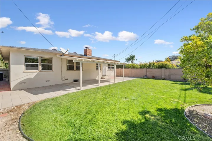 1060 W Arbor Way, Orange, California 92868