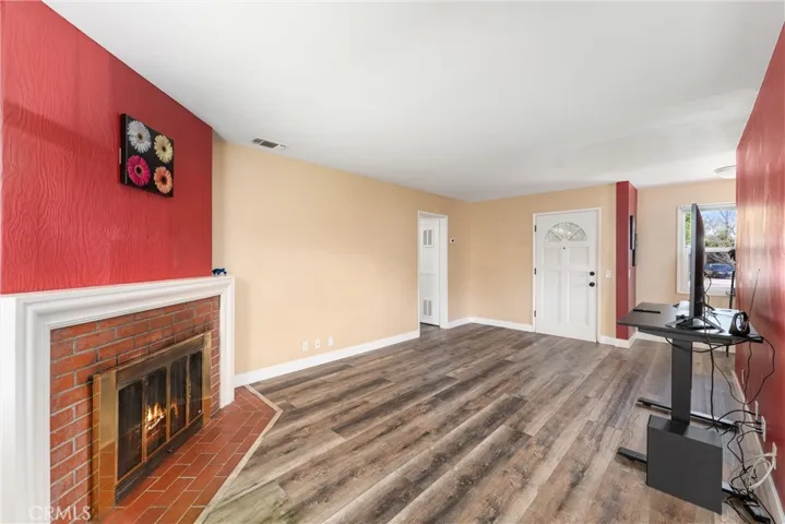 1060 W Arbor Way, Orange, California 92868