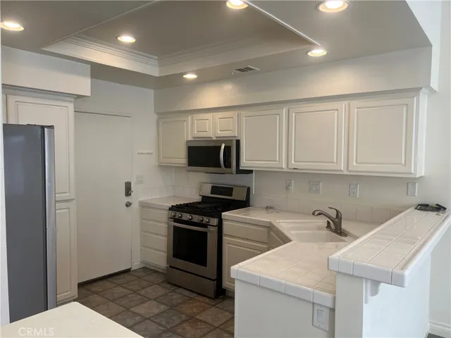 92 Carlsbad Lane, Aliso Viejo, California 92656