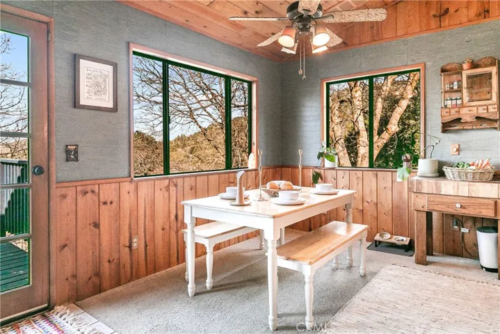 457 Darfo Drive, Crestline, California 92325