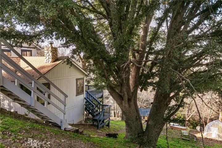 457 Darfo Drive, Crestline, California 92325