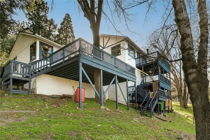 457 Darfo Drive, Crestline, California 92325