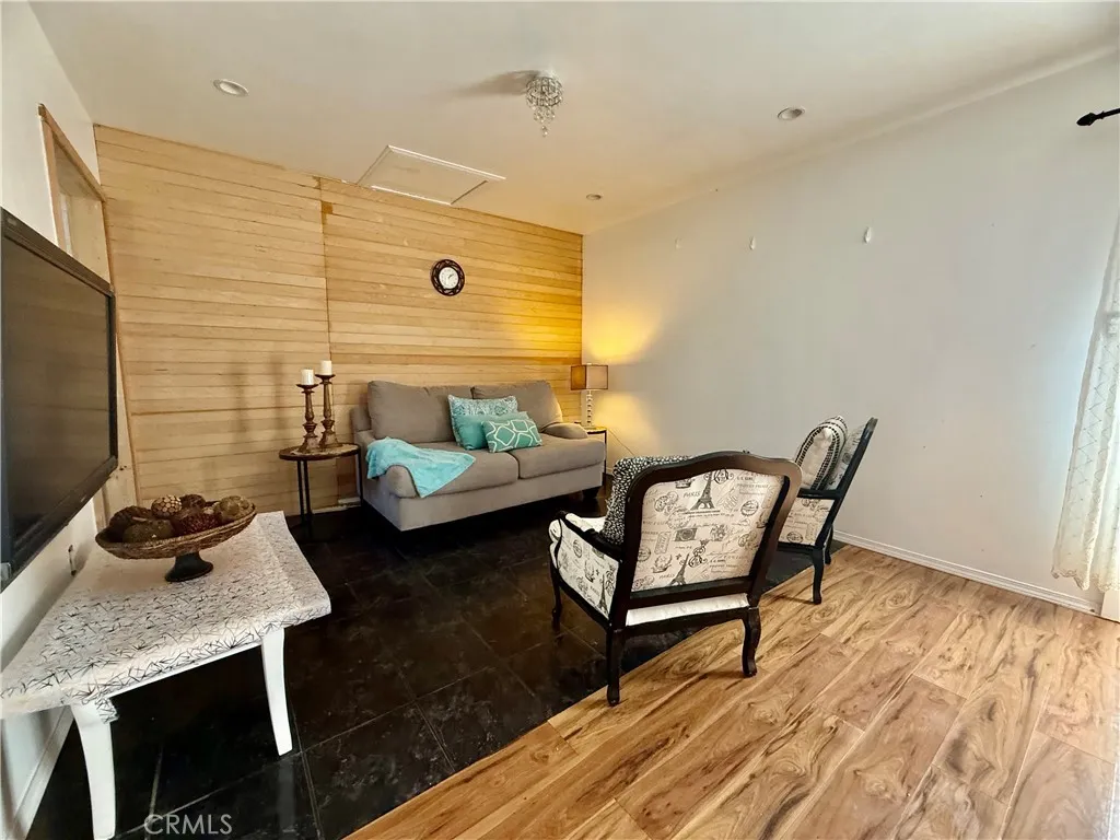 1532 N Ontario Street, Burbank, California 91505 home-pic-6