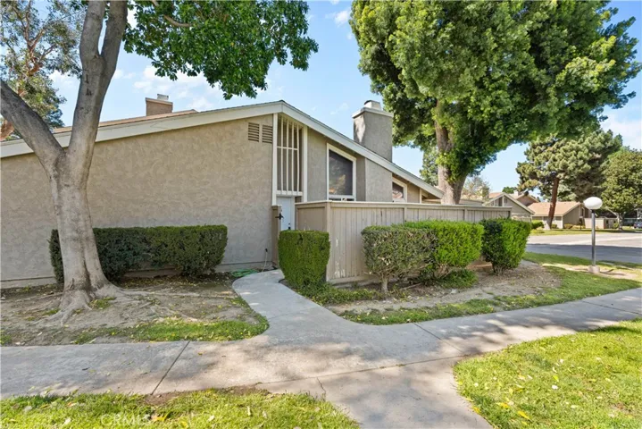 2061 W Redlands Boulevard 7e, Redlands, California 92373