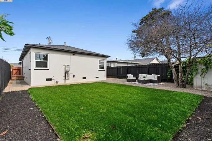 2834 Andrade Ave, Richmond, California 94804