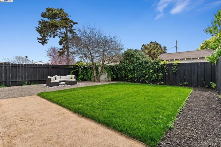 2834 Andrade Ave, Richmond, California 94804