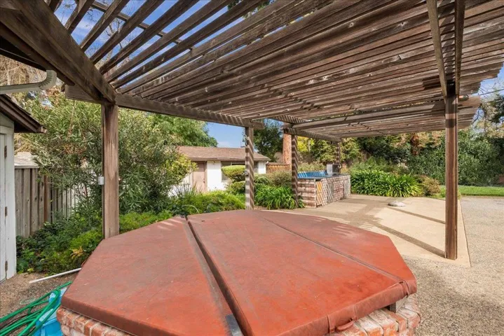 1585 Dry Creek Road, Campbell, California 95008