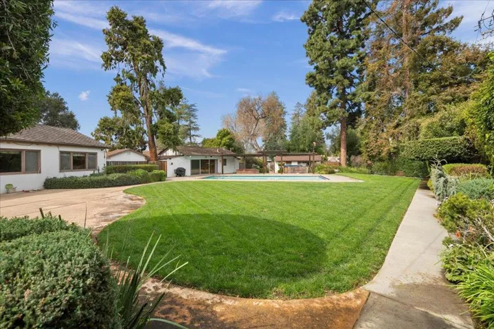 1585 Dry Creek Road, Campbell, California 95008