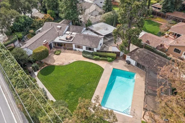 1585 Dry Creek Road, Campbell, California 95008