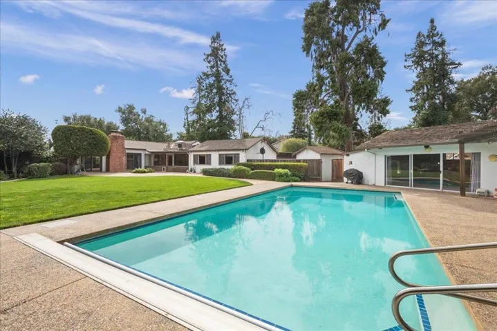 1585 Dry Creek Road, Campbell, California 95008