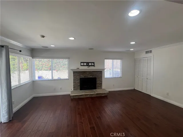 Living room with fireplace insert