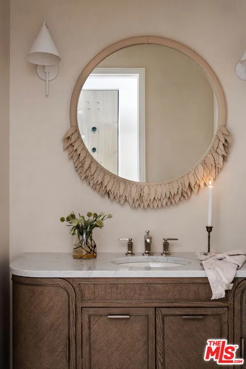 3531 S Barrington Avenue, Los Angeles, California 90066 home-pic-22