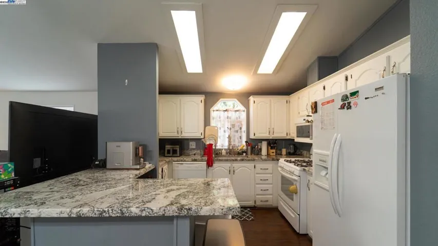 407 Pinefield Rd, San Jose, California 95134