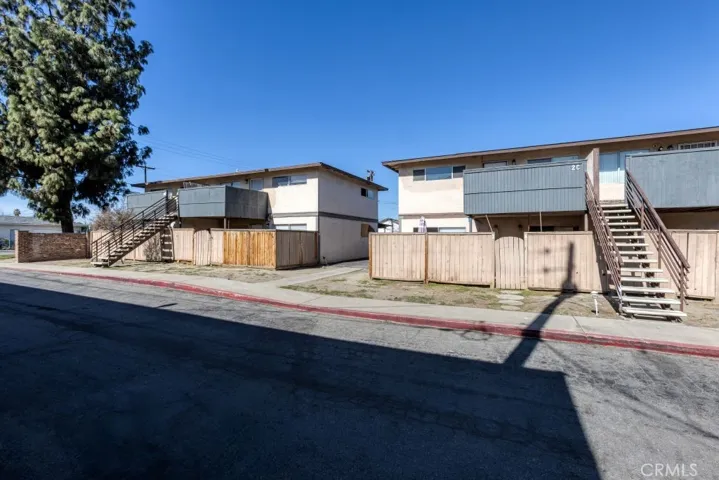 420 S Real Road, Bakersfield, California 93309