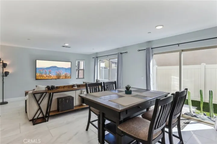 32901 Middlegate Place, Lake Elsinore, California 92530