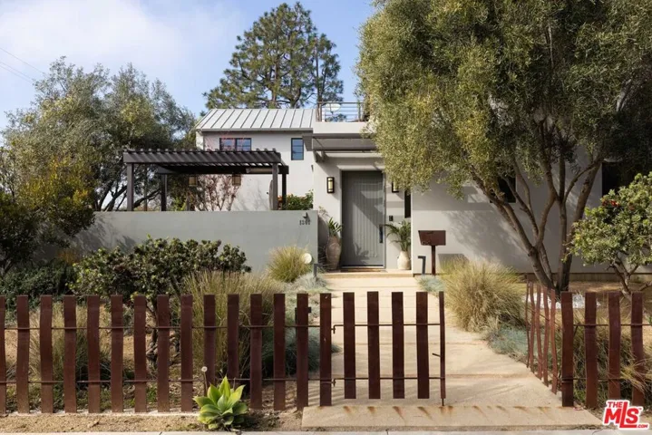 1301 Preston Way, Venice, California 90291