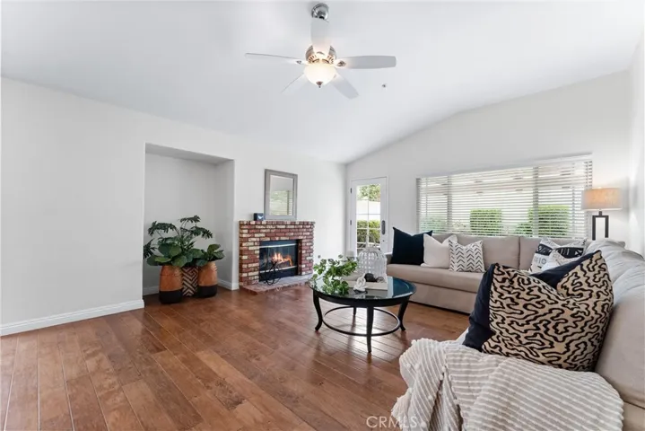 5351 Tenderfoot Drive, Fontana, California 92336