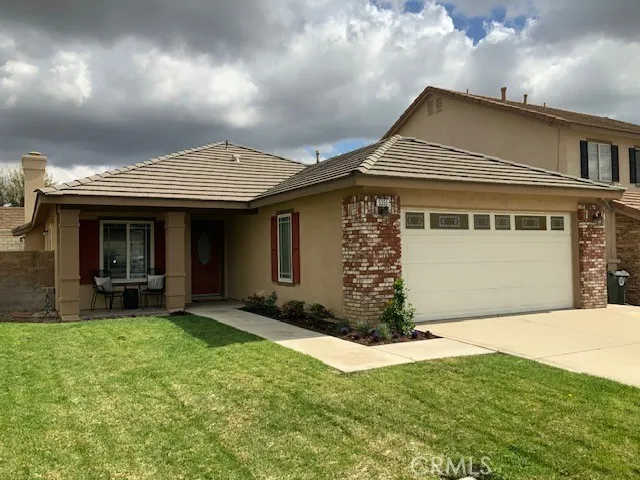 5351 Tenderfoot Drive, Fontana, California 92336