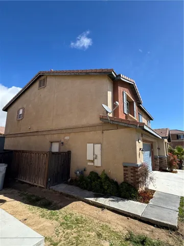 13118 Cerritos Court, Hesperia, California 92344