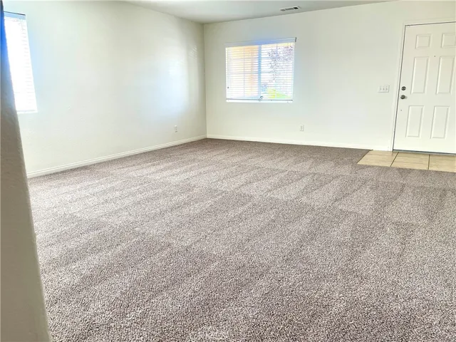 13118 Cerritos Court, Hesperia, California 92344