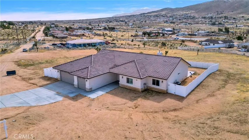22445 Pacific Street, Apple Valley, California 92308
