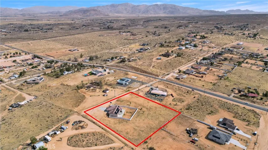 22445 Pacific Street, Apple Valley, California 92308