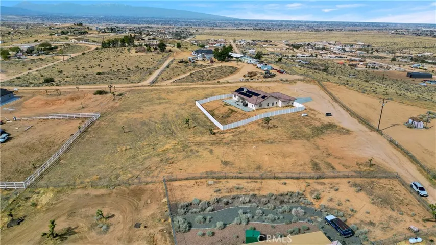 22445 Pacific Street, Apple Valley, California 92308