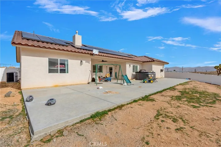 22445 Pacific Street, Apple Valley, California 92308