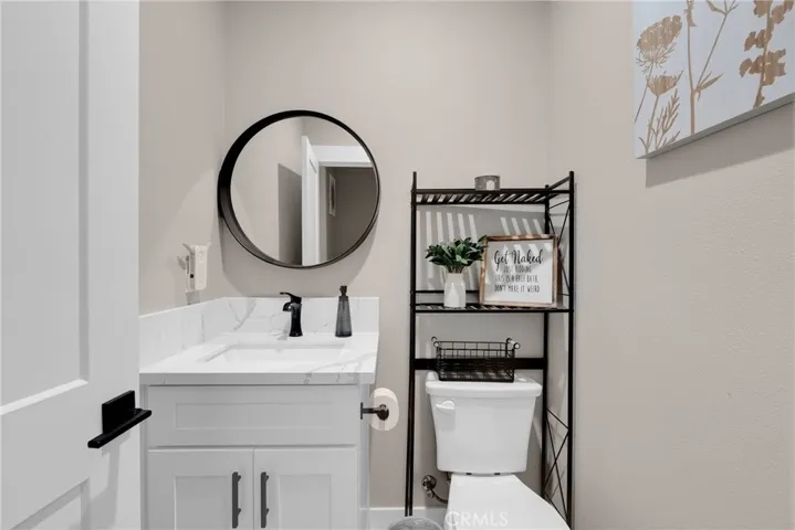 22445 Pacific Street, Apple Valley, California 92308