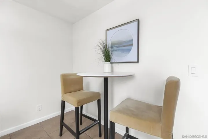3050 Rue D’ Orleans 491, San Diego, California 92110