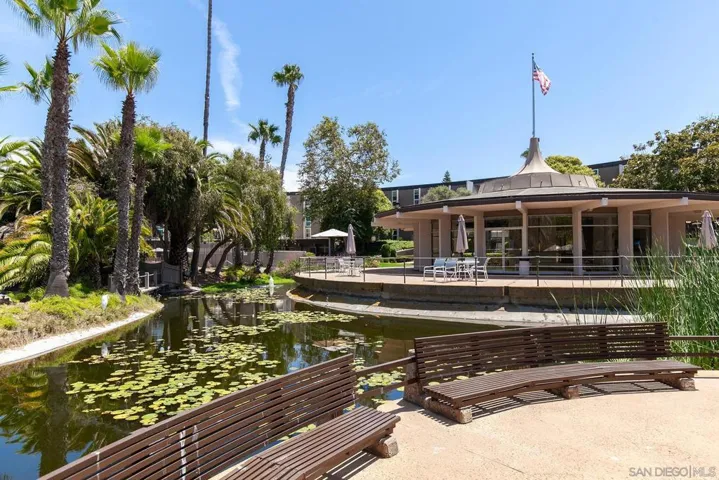 3050 Rue D’ Orleans 491, San Diego, California 92110