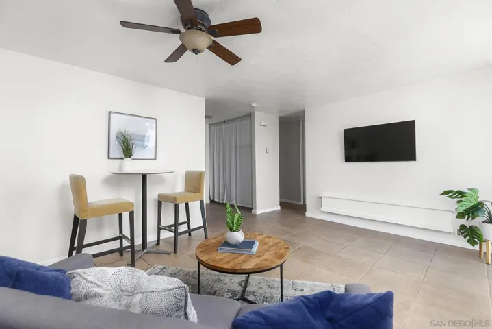 3050 Rue D’ Orleans 491, San Diego, California 92110