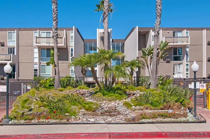 3050 Rue D’ Orleans 491, San Diego, California 92110