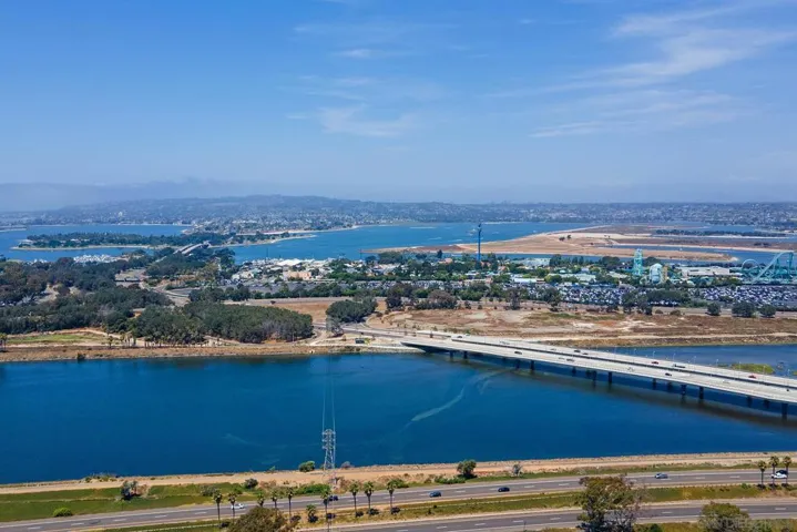 3050 Rue D’ Orleans 491, San Diego, California 92110