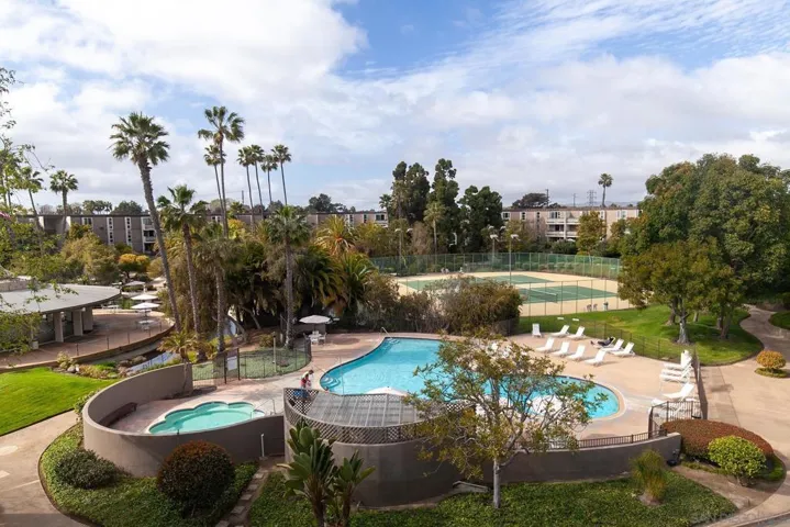 3050 Rue D’ Orleans 491, San Diego, California 92110