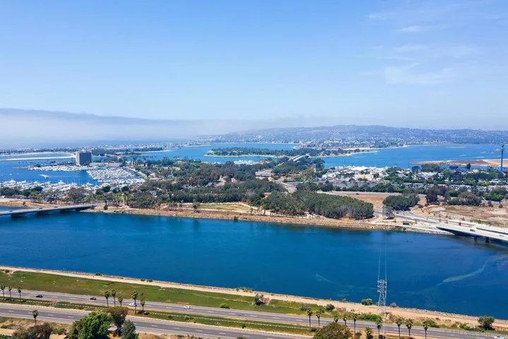 3050 Rue D’ Orleans 491, San Diego, California 92110